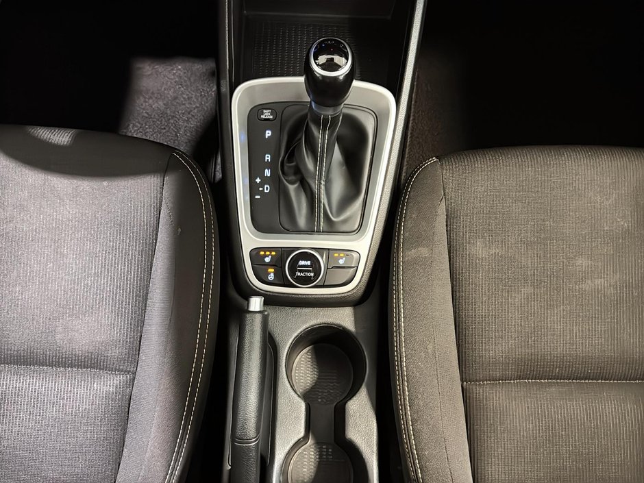 Hyundai Venue PREFERRED CAMERA CARPLAY SIEGES CHAUFFANTS MAGS 2022-22