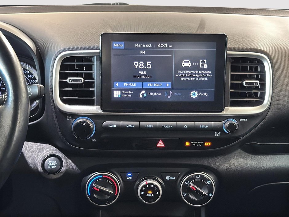 Hyundai Venue PREFERRED CAMERA CARPLAY SIEGES CHAUFFANTS MAGS 2022-20