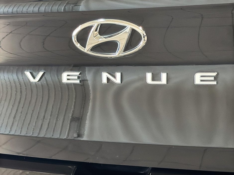 Hyundai Venue PREFERRED CAMERA CARPLAY SIEGES CHAUFFANTS MAGS 2022-11