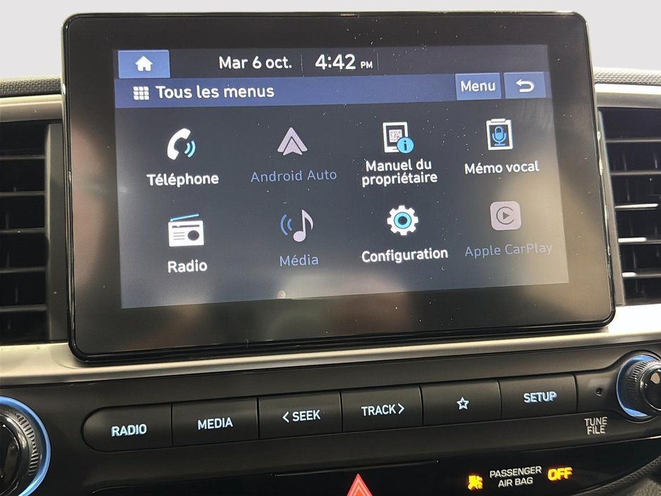 Hyundai Venue PREFERRED CAMERA CARPLAY SIEGES CHAUFFANTS MAGS 2022-24