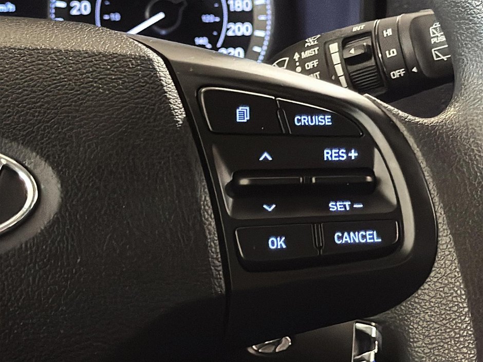 Hyundai Venue ESSENTIAL A/C SIEGES CHAUFFANTS CAMERA MAGS 2022-31
