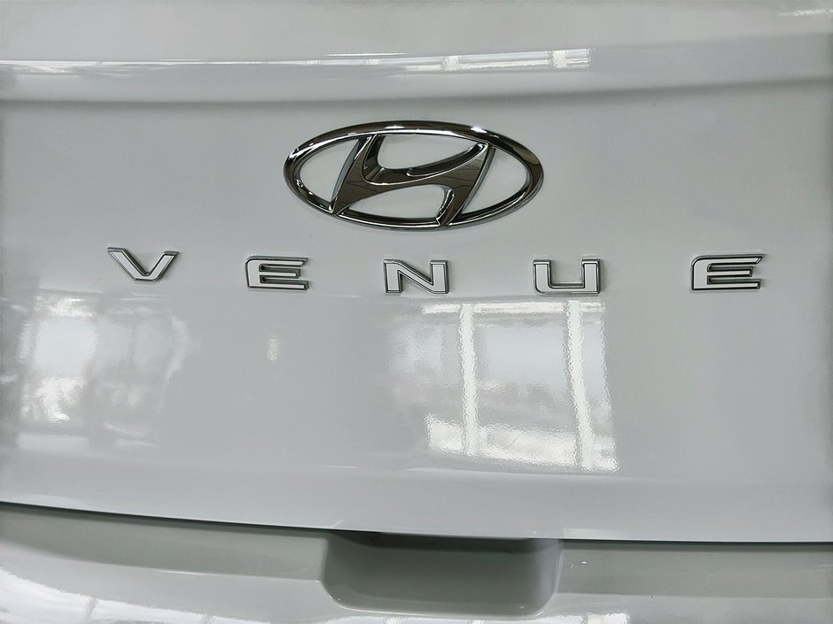 Hyundai Venue ESSENTIAL A/C SIEGES CHAUFFANTS CAMERA MAGS 2022-11