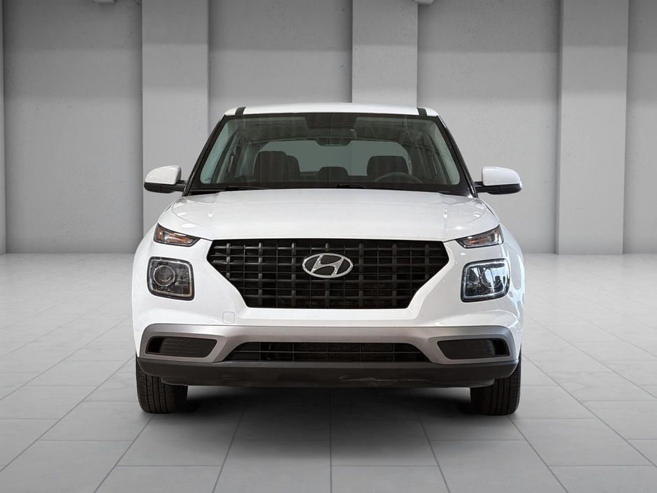 Hyundai Venue ESSENTIAL A/C SIEGES CHAUFFANTS CAMERA MAGS 2022-6