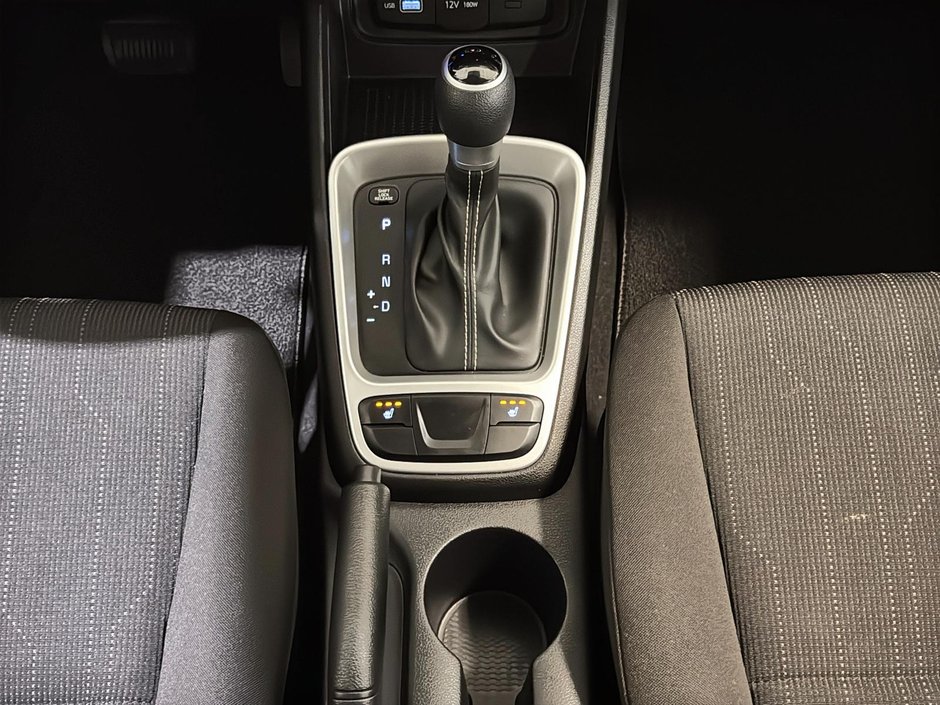 Hyundai Venue ESSENTIAL A/C SIEGES CHAUFFANTS CAMERA MAGS 2022-22