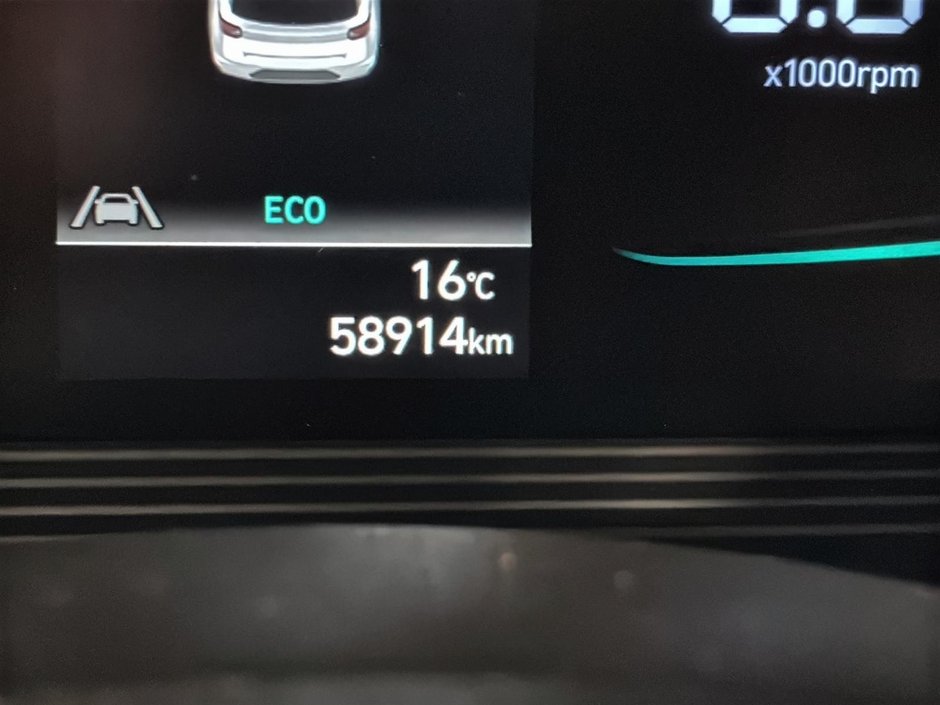 Hyundai Venue ULTIMATE TOIT BLUELINK CARPLAY CAMERA NAVI 2023-26