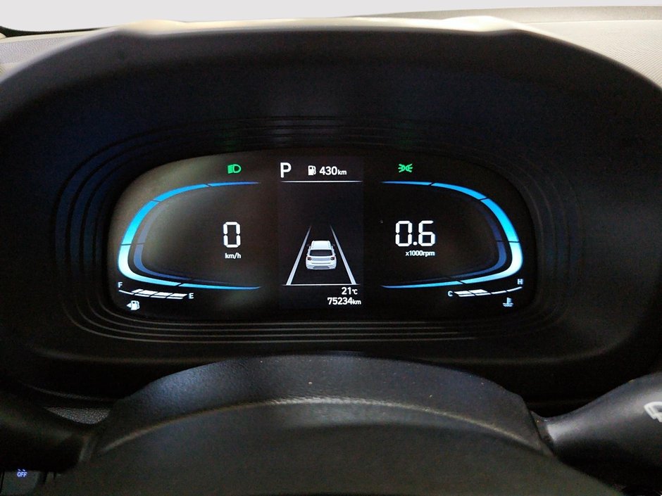 Hyundai Venue PREFERRED CARPLAY SIEGES CHAUFFANTS CAMERA CARPLAY 2023-31