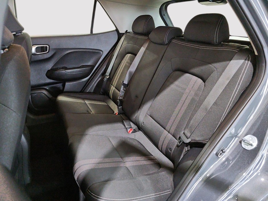 Hyundai Venue PREFERRED CARPLAY SIEGES CHAUFFANTS CAMERA CARPLAY 2023-19