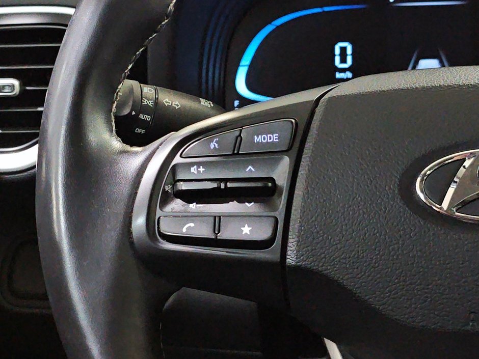 Hyundai Venue PREFERRED CARPLAY SIEGES CHAUFFANTS CAMERA CARPLAY 2023-29
