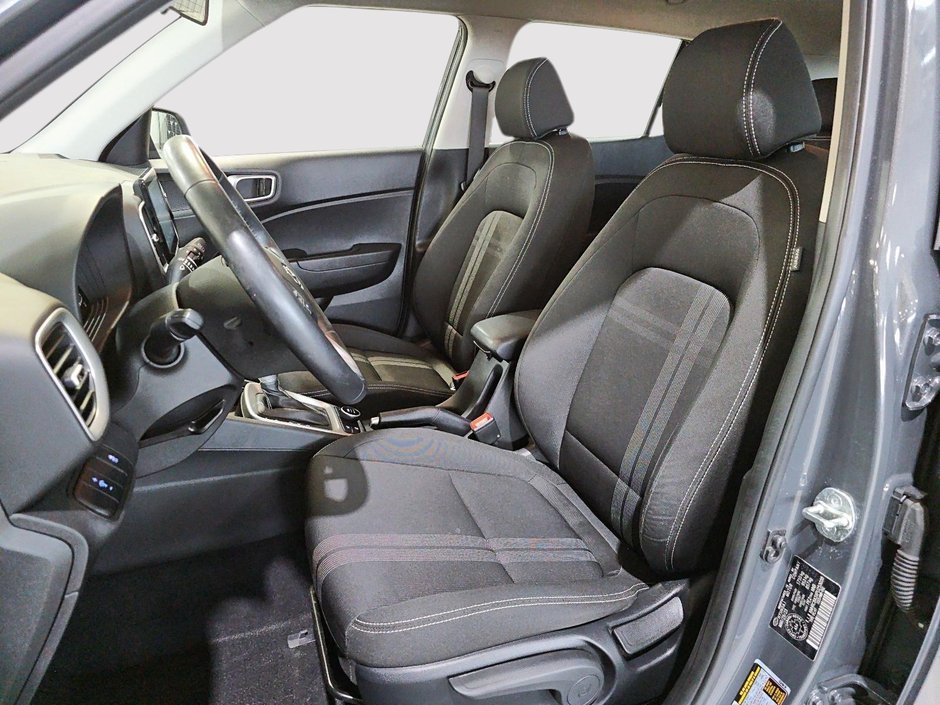 Hyundai Venue PREFERRED CARPLAY SIEGES CHAUFFANTS CAMERA CARPLAY 2023-3