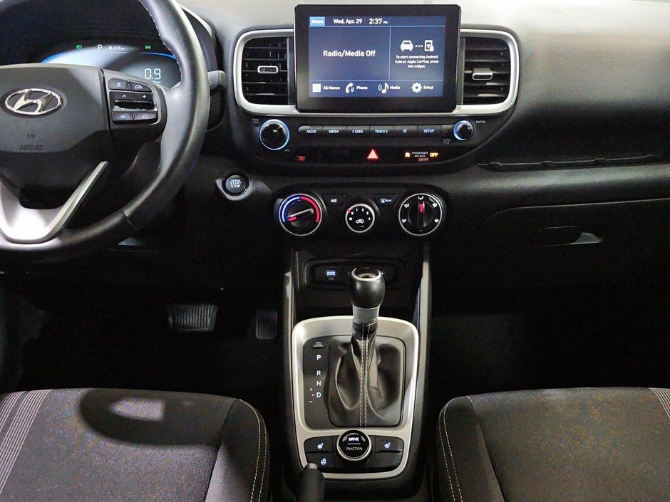 Hyundai Venue PREFERRED CARPLAY SIEGES CHAUFFANTS CAMERA CARPLAY 2023-20