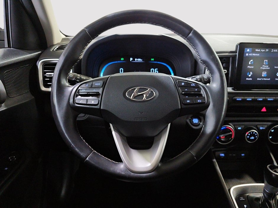 Hyundai Venue PREFERRED CARPLAY SIEGES CHAUFFANTS CAMERA CARPLAY 2023-28