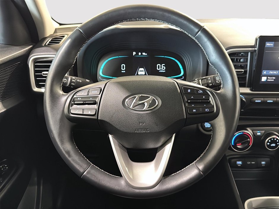 Hyundai Venue PREFERRED CARPLAY SIEGES ET VOLANT CHAUFFANTS MAGS 2023-27