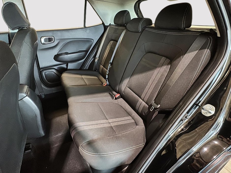 Hyundai Venue PREFERRED CARPLAY SIEGES ET VOLANT CHAUFFANTS MAGS 2023-19
