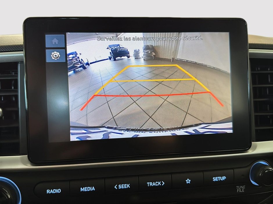 Hyundai Venue PREFERRED CARPLAY SIEGES ET VOLANT CHAUFFANTS MAGS 2023-26