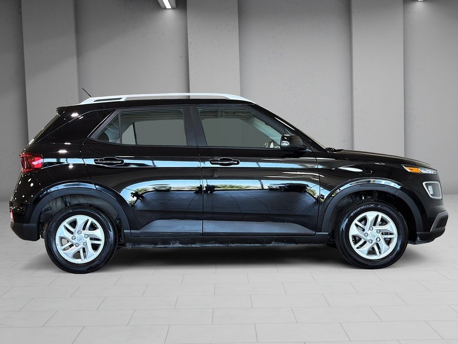 Hyundai Venue PREFERRED CARPLAY SIEGES ET VOLANT CHAUFFANTS MAGS 2023-14