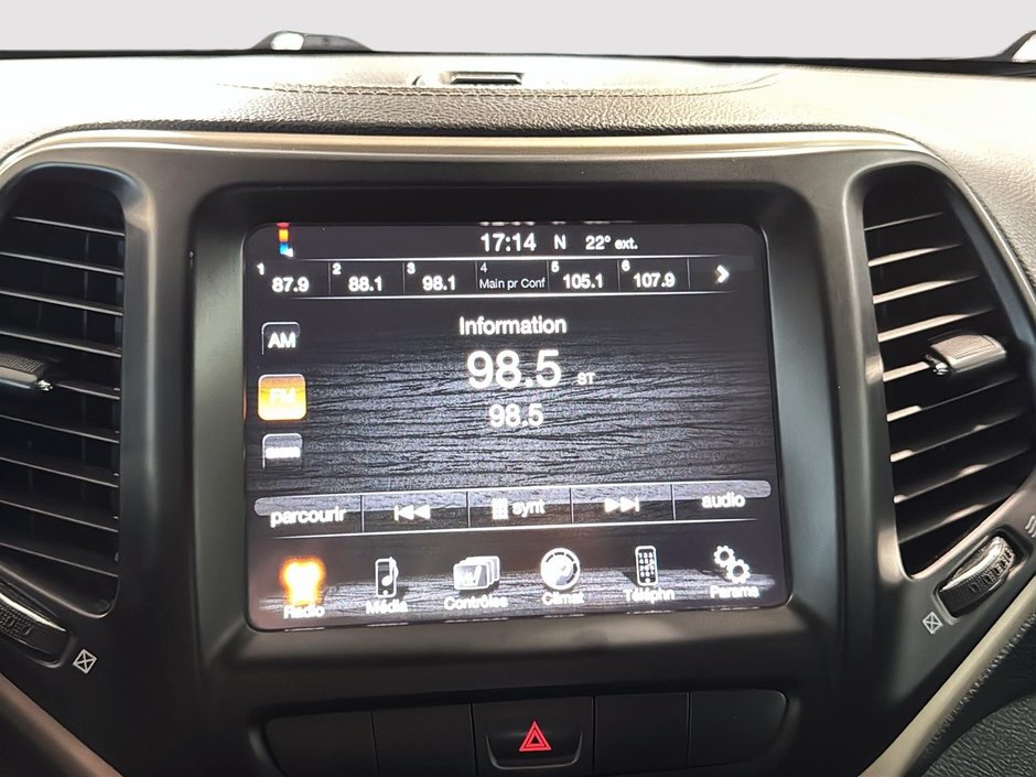 Jeep Cherokee NORTH SIEGES VOLANT CHAUFFANTS BLUETOOTH CRUISE 2015-23