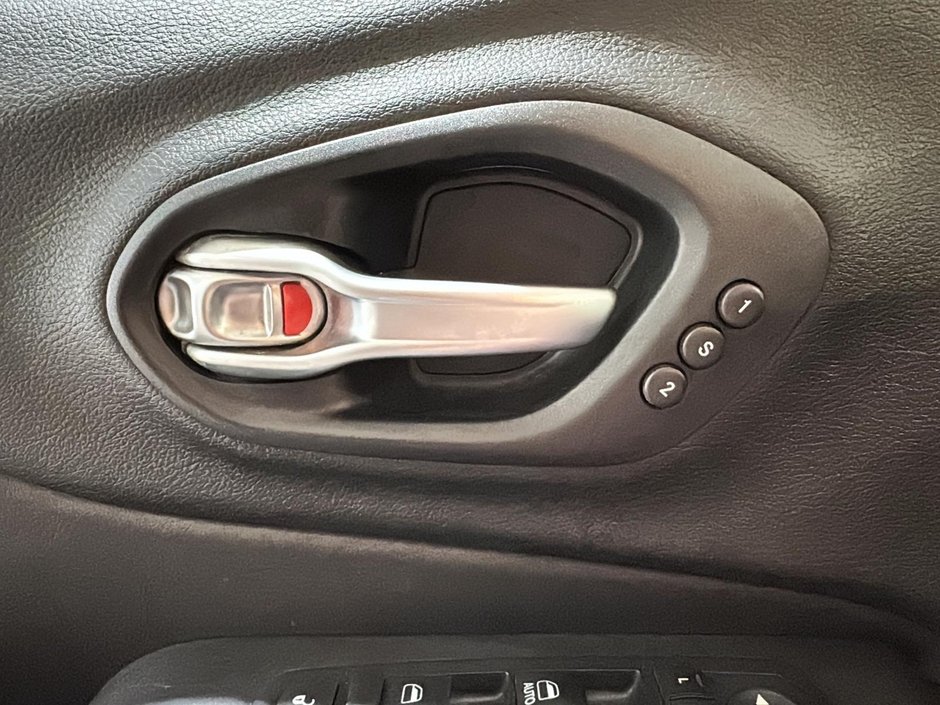 Jeep Cherokee LIMITED GPS CUIR BLUETOOTH 2016-29