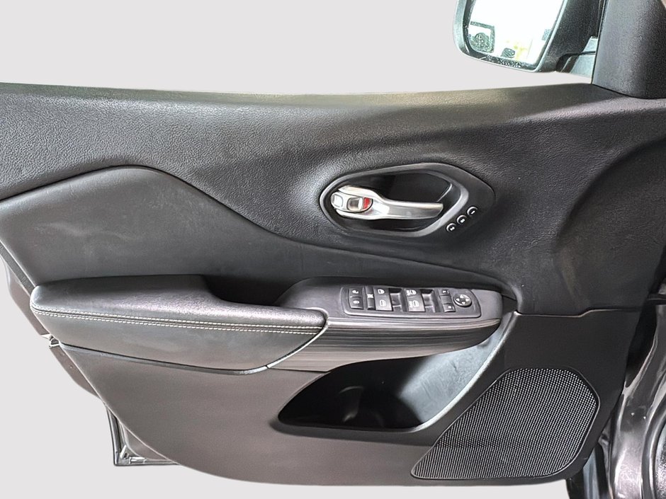 Jeep Cherokee LIMITED GPS CUIR BLUETOOTH 2016-12