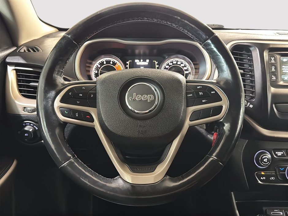 Jeep Cherokee LATITUDE AWD BLUETOOTH SIEGES CHAUFFANTS 2017-29