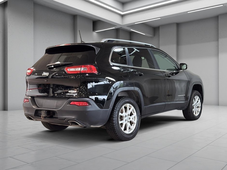 Jeep Cherokee LATITUDE AWD BLUETOOTH SIEGES CHAUFFANTS 2017-14