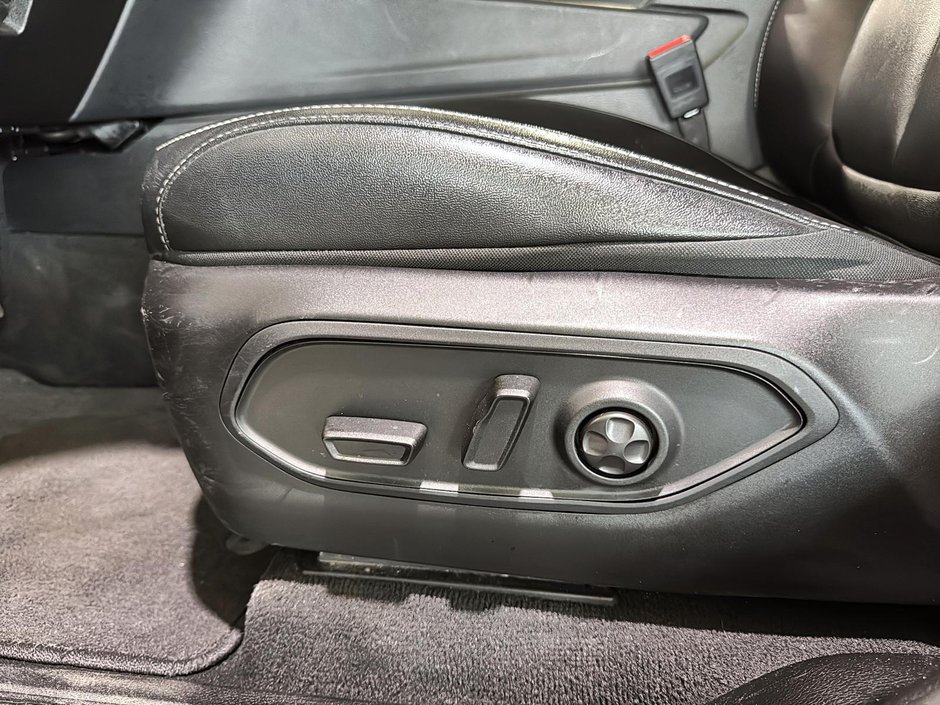 Jeep Grand Cherokee LIMITED GPS CUIR CARPLAY 2024-22
