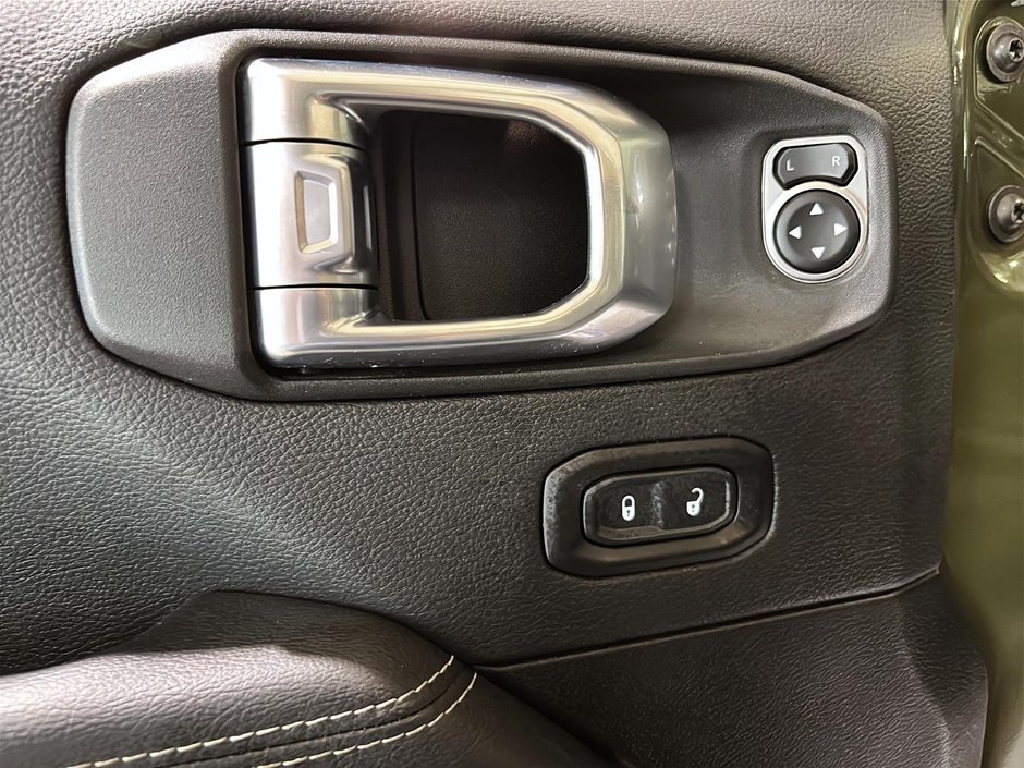 Jeep Wrangler 4xe Unlimited Sahara 2 TOITS HYBRID CAM GPS 2021-28