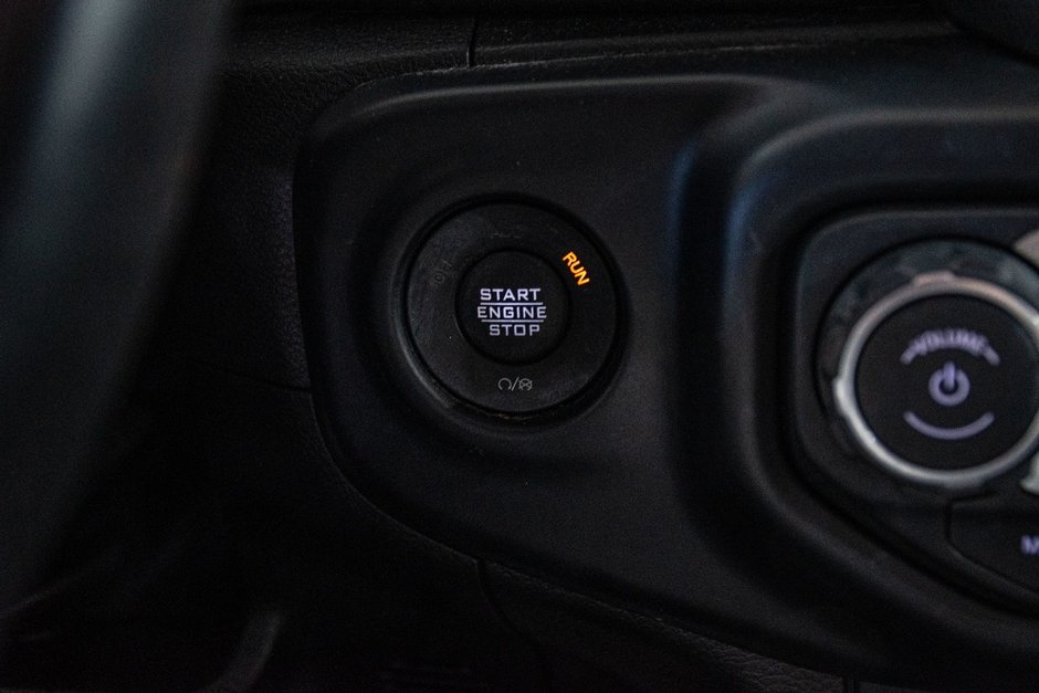 Jeep Wrangler 4xe UNLIMITED SAHARA 4XE HYBRID PLUG-IN CAMERA GPS 2022-29