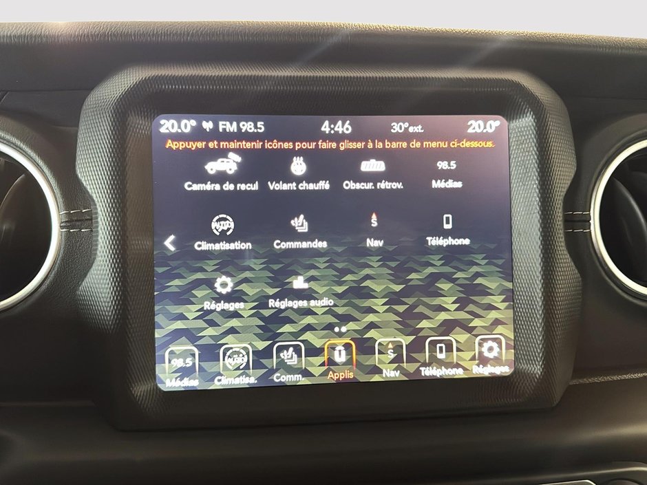 Jeep Wrangler Unlimited SAHARA NORTH EDITION CARPLAY TOIT AMOVIBLE GPS 2020-30