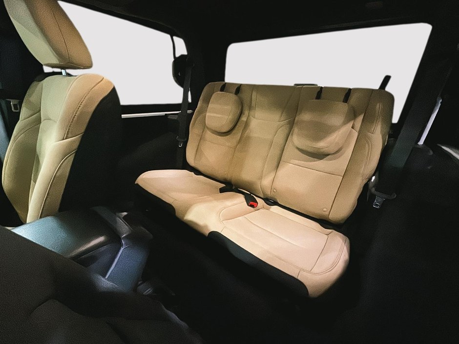 Jeep Wrangler Willys Sport 3.6 V6 AUT. SIEGES CHAUFFANTS CAM GPS 2023-15