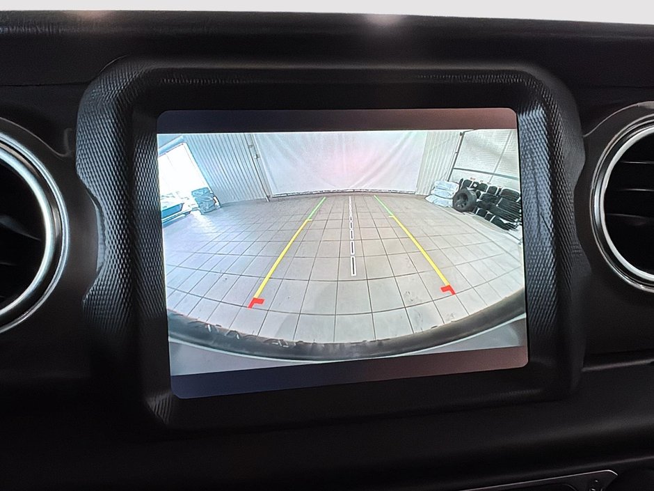 Jeep Wrangler SAHARA GPS CARPLAY SIEGES CHAUFFANTS GPS 2023-31
