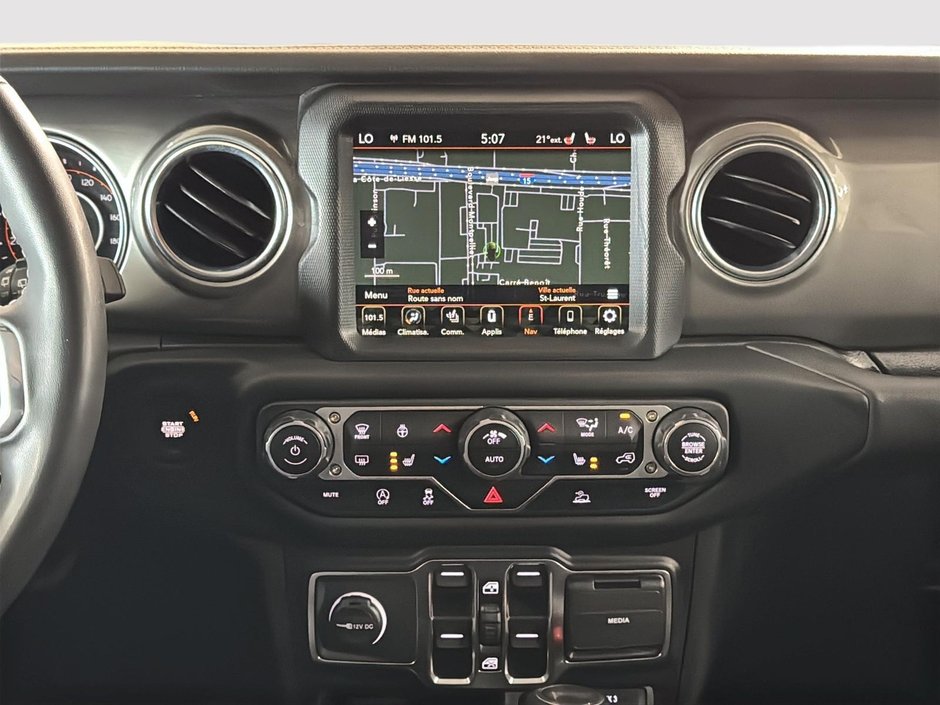 Jeep Wrangler SAHARA GPS CARPLAY SIEGES CHAUFFANTS GPS 2023-23