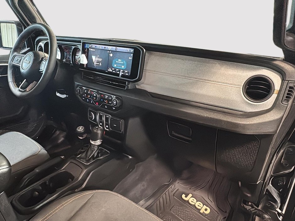 Jeep Wrangler SPORT S AWD HARD TOP CARPLAY 2024-18