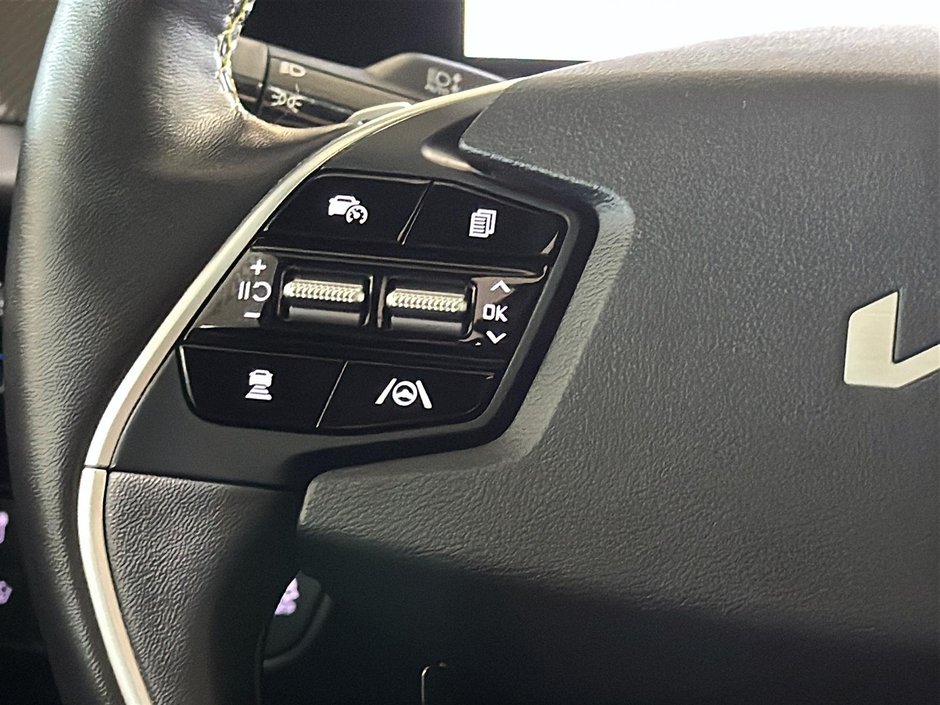Kia EV6 GT CUIR GPS TOIT PANO CAM 360 SON MERIDIAN 2023-27