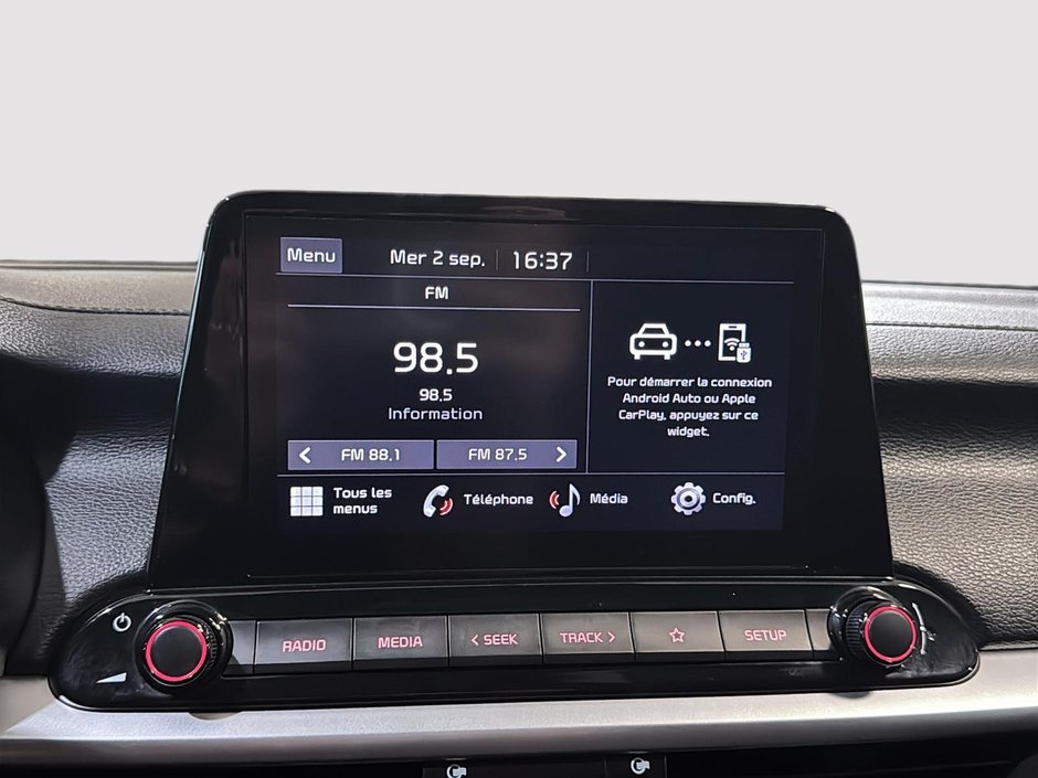 Kia Forte LX BAS KM CLIM SIEGES ET VOLANT CHAUFFANTS CARPLAY 2023-22