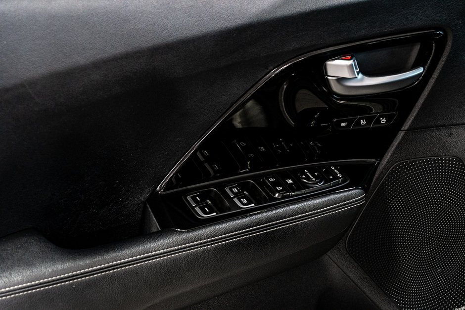 Kia Niro EV SX TOURING HARMAN-KARDON CARPLAY TOIT OUVRANT CAM 2019-15