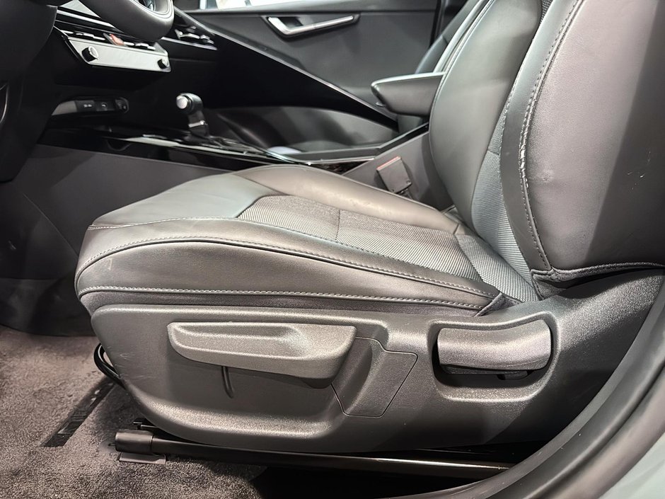 Kia Niro EX HYBRID GPS CAM SENSOR CARPLAY DEMARREUR 2023-12