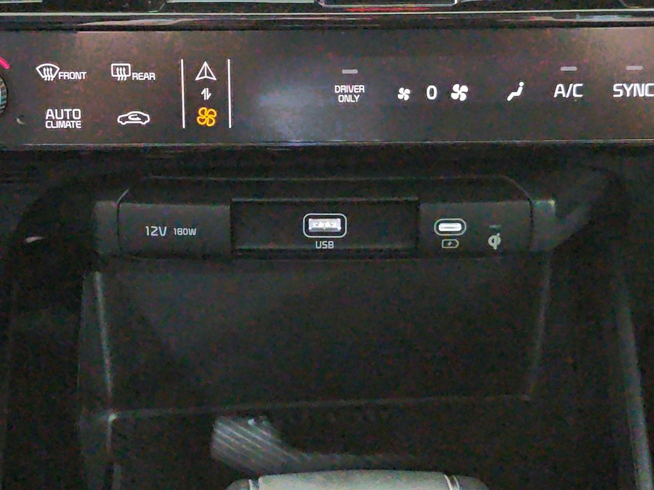 Kia Niro EX HYBRID GPS CAM SENSOR CARPLAY DEMARREUR 2025-26