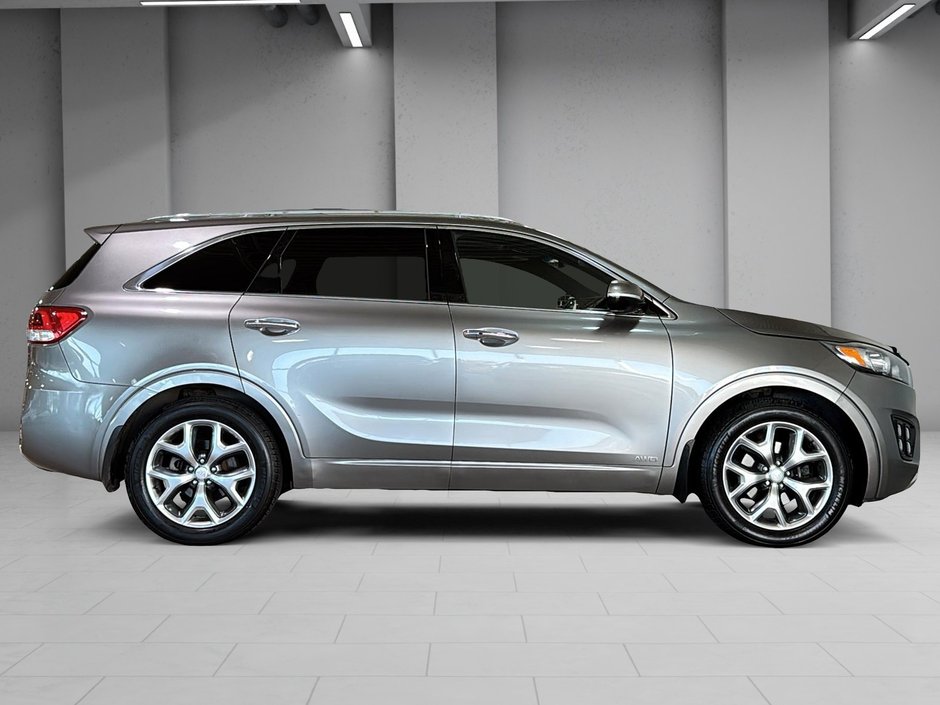 Kia Sorento SX PLUS 7 PASSAGERS TOIT CAM360 GPS CUIR CHAUFFANT 2017-18