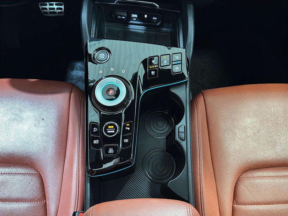 Kia Sportage Plug-In Hybrid SX TOIT PANO CUIR ROUGE GPS CARPLAY 2023-27