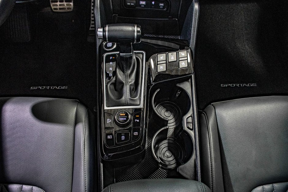 Kia Sportage X-LINE LIMITED CAM 360 PANORAMIQUE HARMAN-KARDON 2023-35