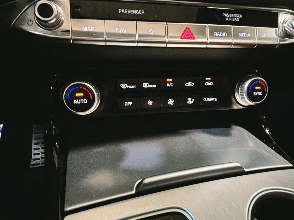 Kia Stinger GT ELITE SUEDE SIEGES CHAUFFANTS GPS CAM TOIT 2022-31