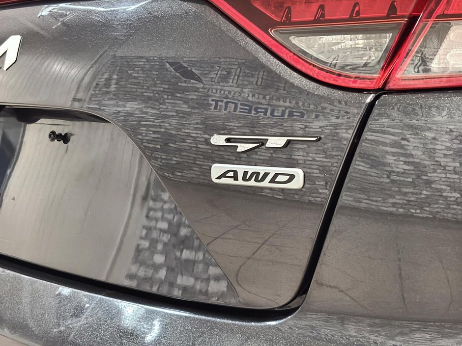 Kia Stinger GT ELITE SUEDE SIEGES CHAUFFANTS GPS CAM TOIT 2022-7