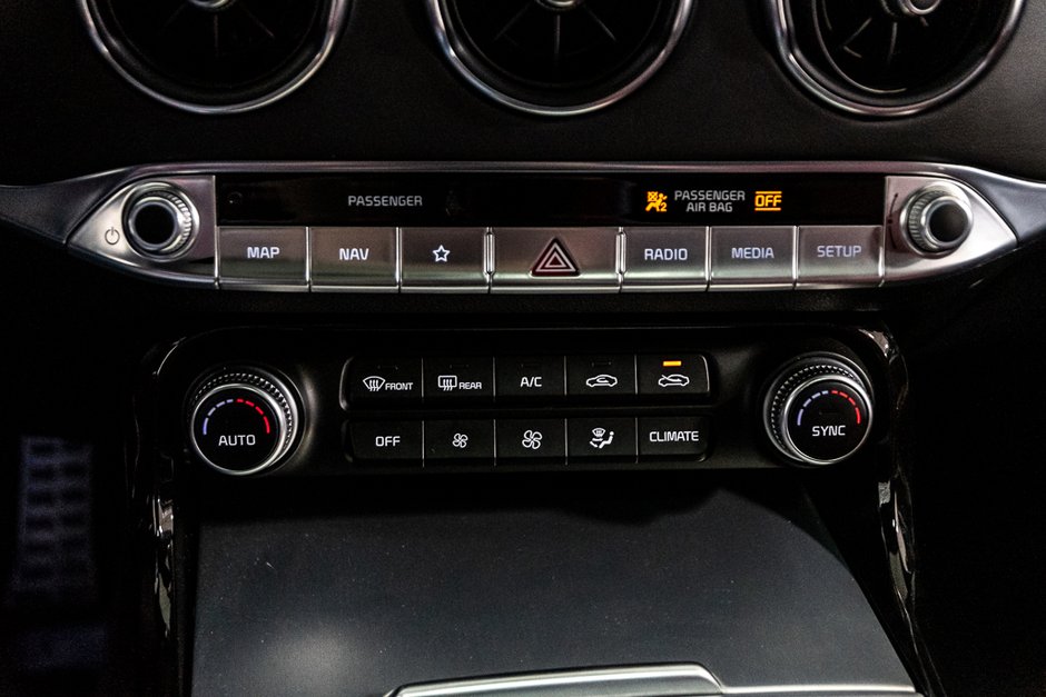 Kia Stinger GT LIMITED TOIT INT ROUGE NAVI CUIR HARMAN-KARDON 2023-29