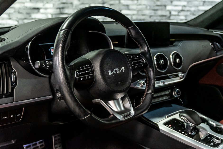 Kia Stinger GT LIMITED TOIT INT ROUGE NAVI CUIR HARMAN-KARDON 2023-22