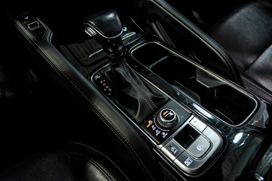 Kia Telluride EX 8 Passagers Cuir Toit Sieges Chauffants Camera 2023-22