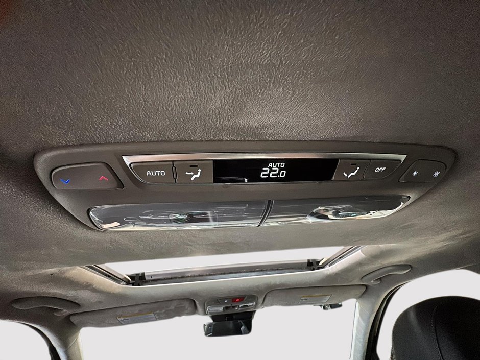 Kia Telluride SX LIMITED 7 PASSAGERS TOIT CAM GPS CUIR CHAUFFANT 2023-43