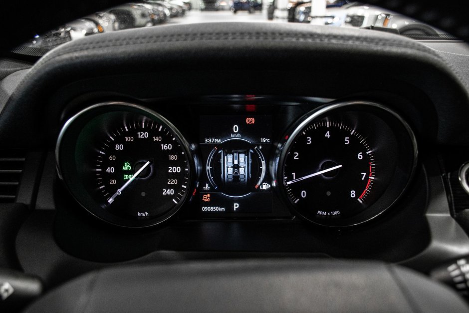 Land Rover Range Rover Evoque HSE Si4 DYNAMIC  TOIT PANO CAM NAVI MERIDIAN SOUND 2016-35