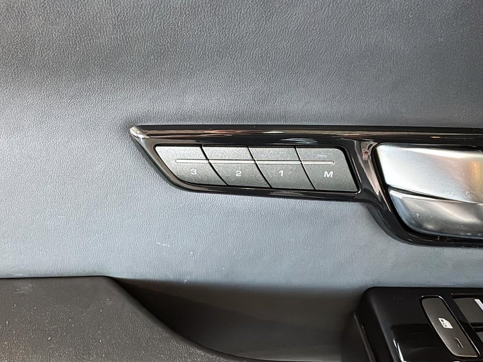 Land Rover Range Rover Evoque HSE GPS TOIT PANO CARPLAY CUIR 2019-38