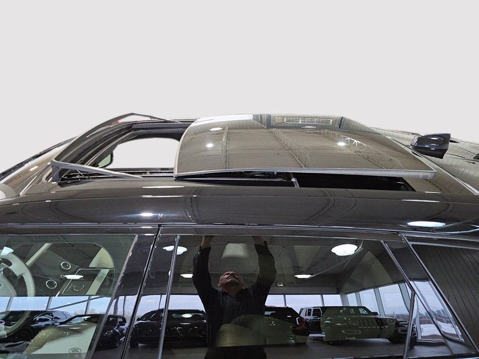 Land Rover Range Rover Velar FIRST EDITION TOIT CUIR GPS MERIDIAN 360 CAM 2018-2