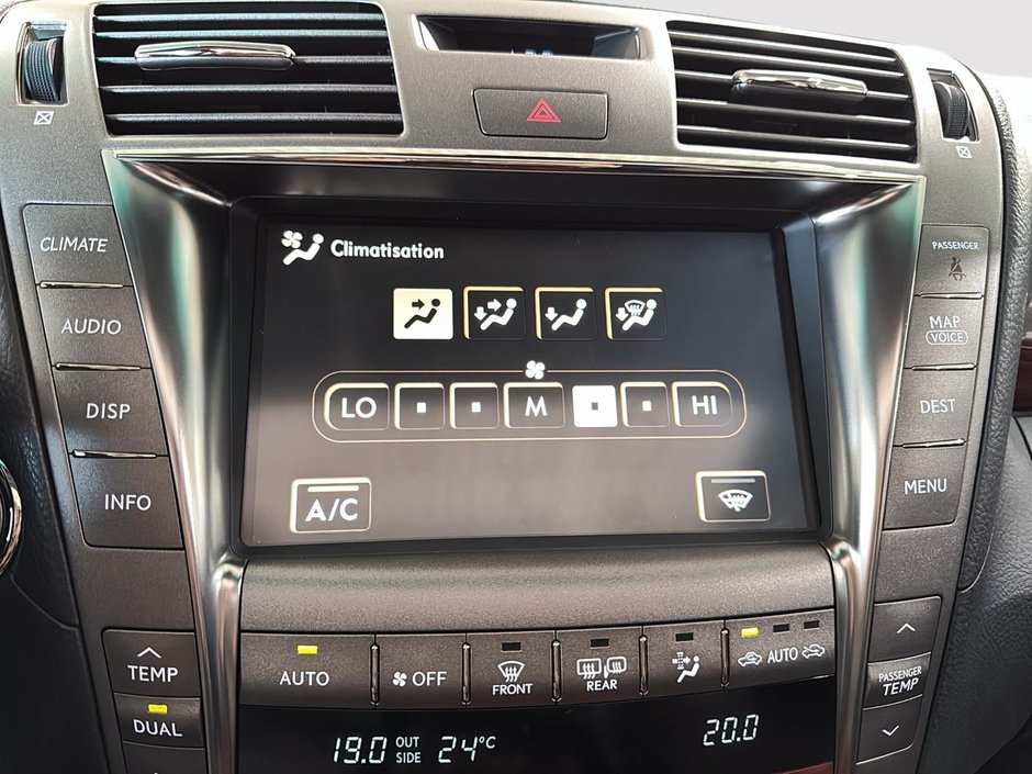 Lexus LS 600h L PREMIUM PKG TOIT CUIR SON LEVINSON SIEGES VENTILÉ 2009-26